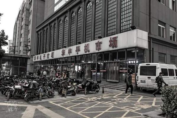 一起看世界萧条的广埠屯
