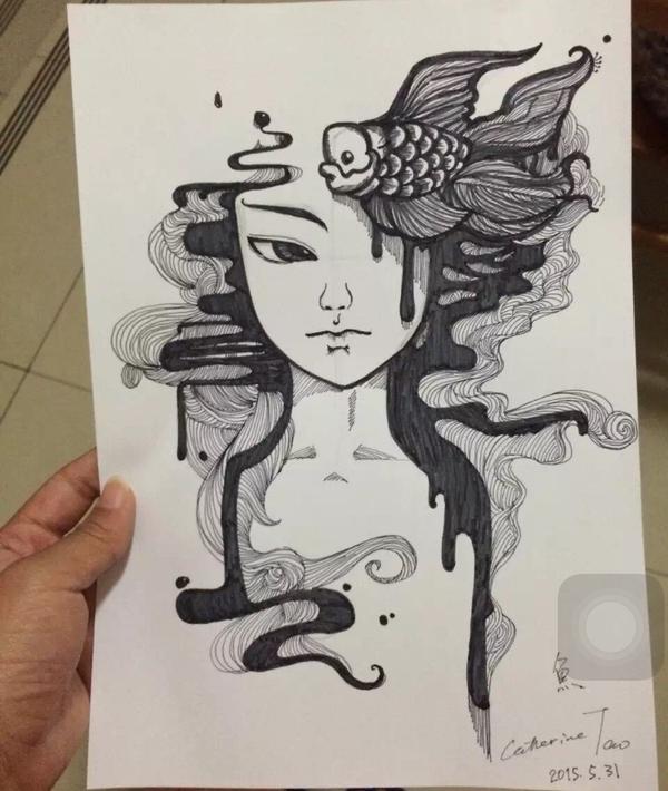 还会去网上搜些图来照着画 这样的画就是先画的粗线条,再换笔画细节