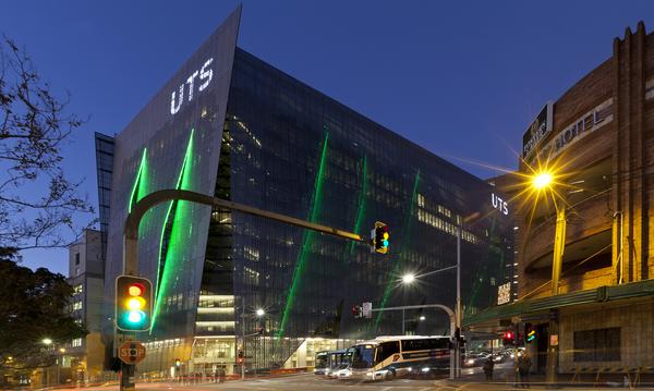 悉尼科技大学(uts)—— 3年