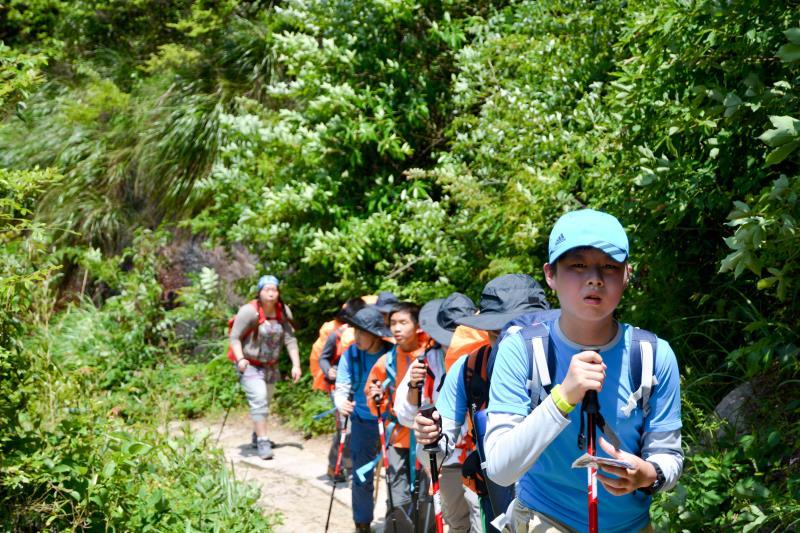 华东康桥国际学校张启隆总校长专访"带得走的能力"