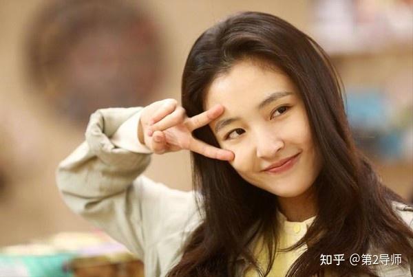 武大校花吴倩,《黑色灯塔》一人双角,青春靓丽不再