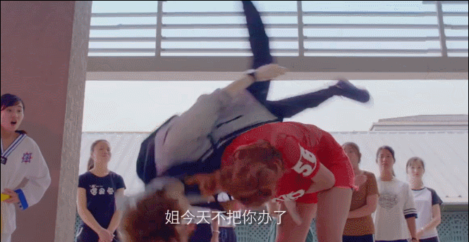 甜蜜暴击的预告片出了你有什么感想?
