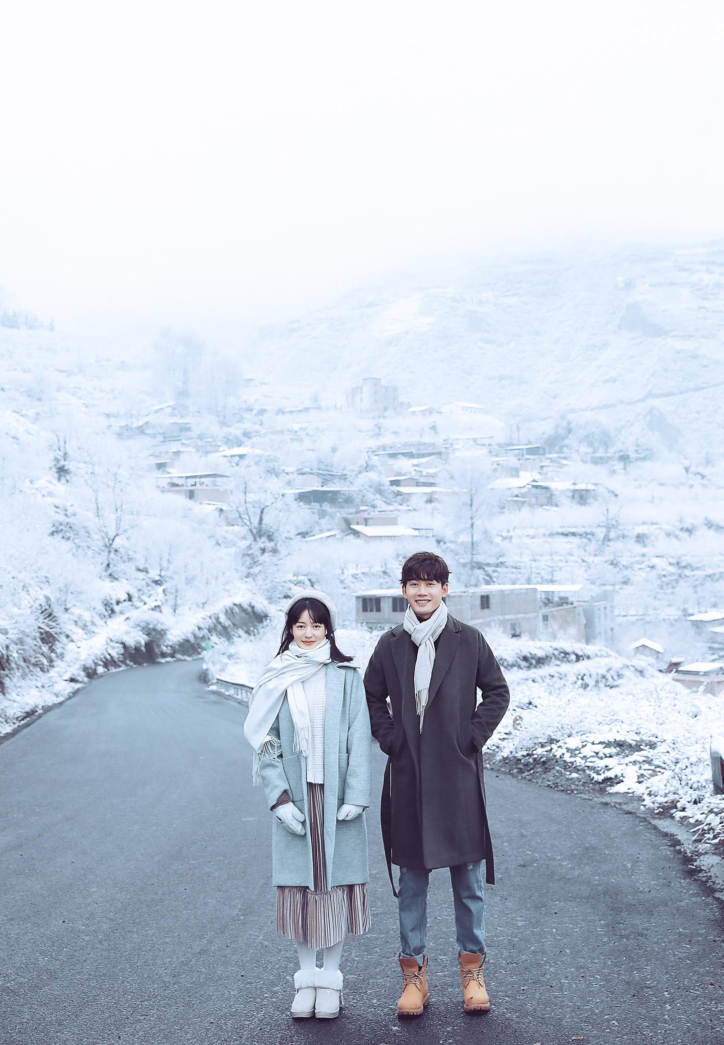 成都婚纱照|从日系电影走出来的雪景婚纱照.文艺浪漫.