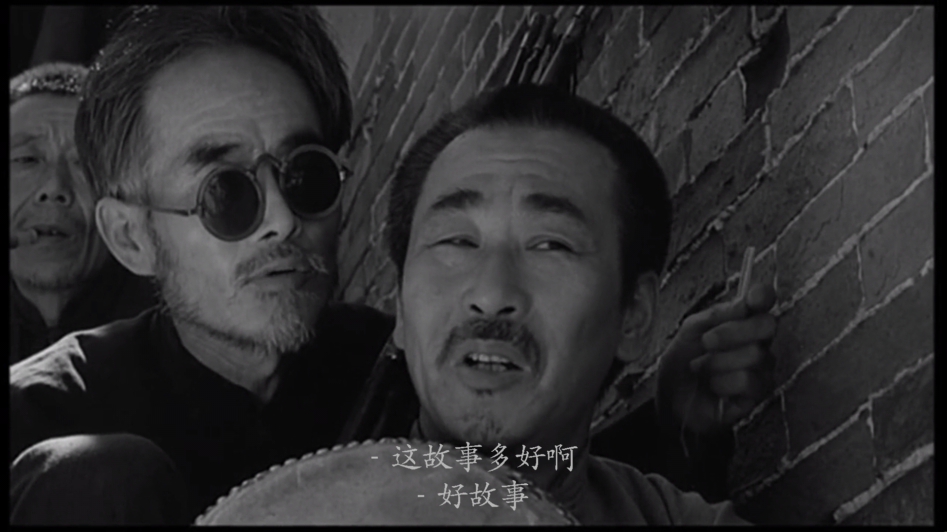 还记得《鬼子来了》的结尾处,姜文饰演的马大三为给被日军残杀的
