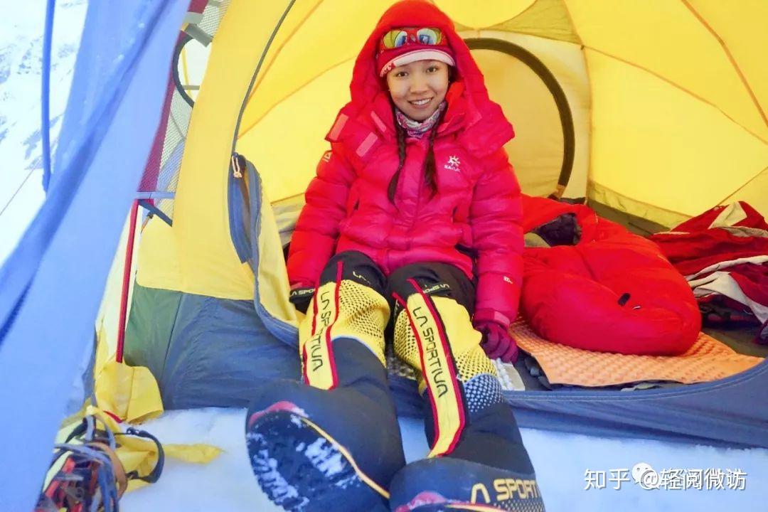 钟苗行走在世界巅峰的中国女性登山者