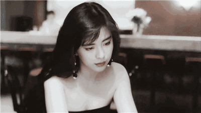 王祖贤在杀手蝴蝶梦里的剧照  是真的被撩到了