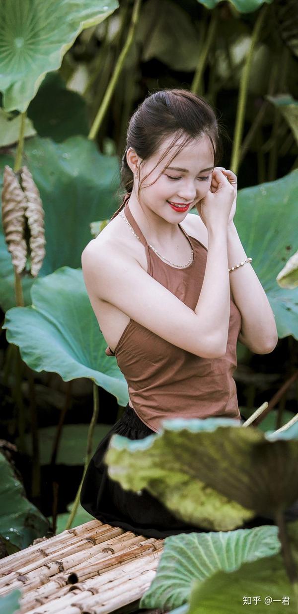 手机壁纸高清个性女美女可爱
