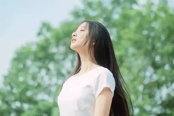 青春期女生"大小奶"怎么办?听听医生怎么说