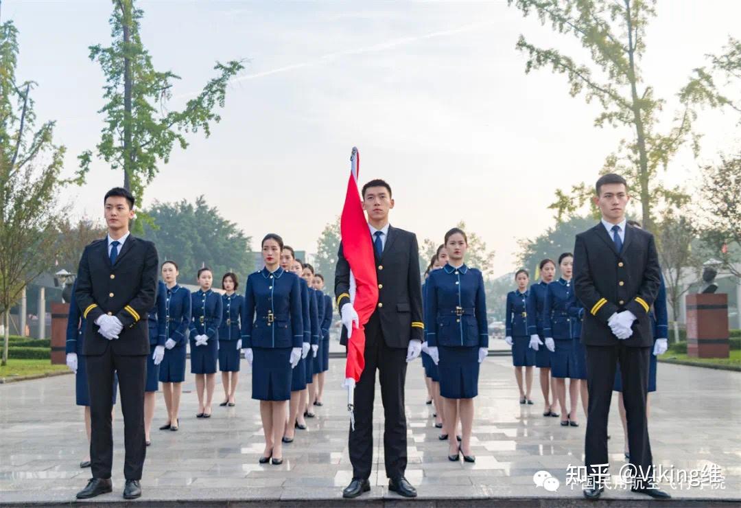 欢迎报考中国民航飞行学院