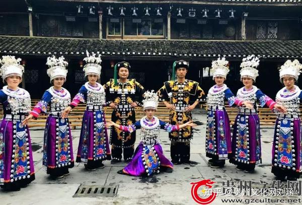 周光俊歪梳苗家歌声醉