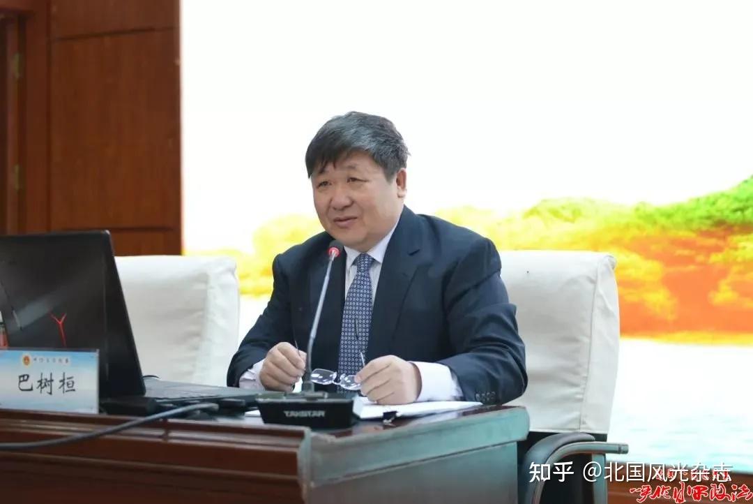 当天,自治区纪委监委网站密集发布了呼伦贝尔市政协原主席巴树桓