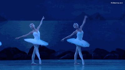 舞蹈 400_224 gif 动态图 动图