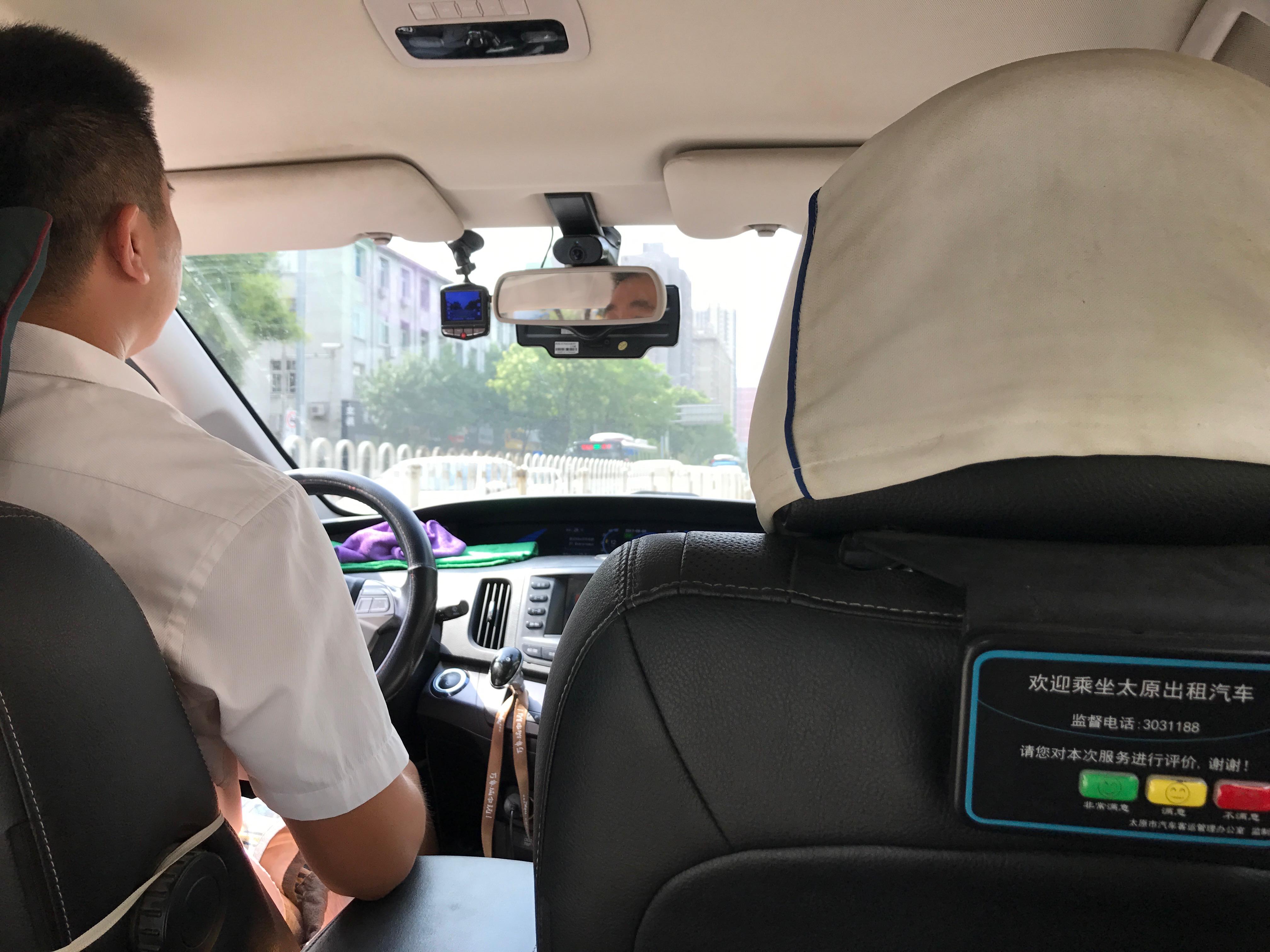 我在太原采访了5位比亚迪e6纯电动出租车司机