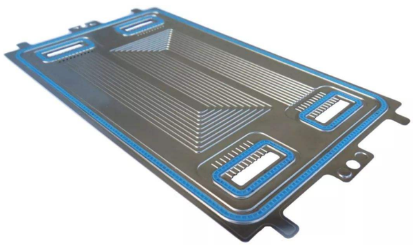 燃料电池金属双极板由于冲压工艺的影响中心部分往往比边缘处更厚些