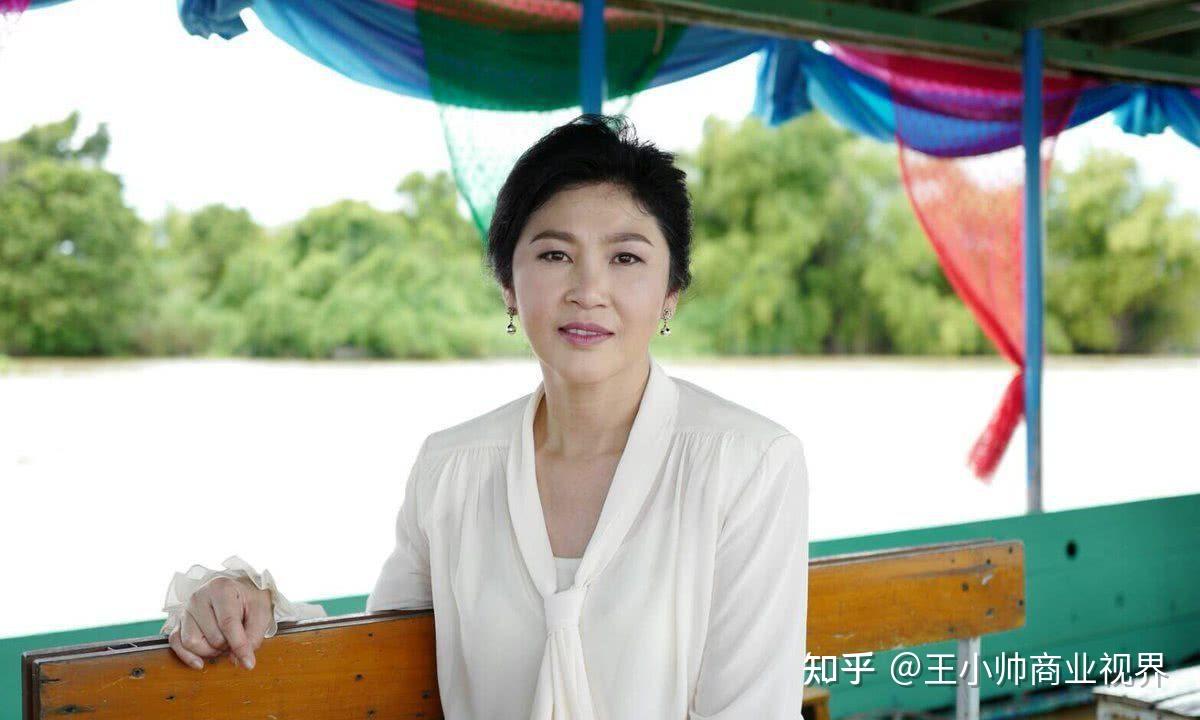泰国前美女总理英拉从政坛坠落后反成中国公司董事长