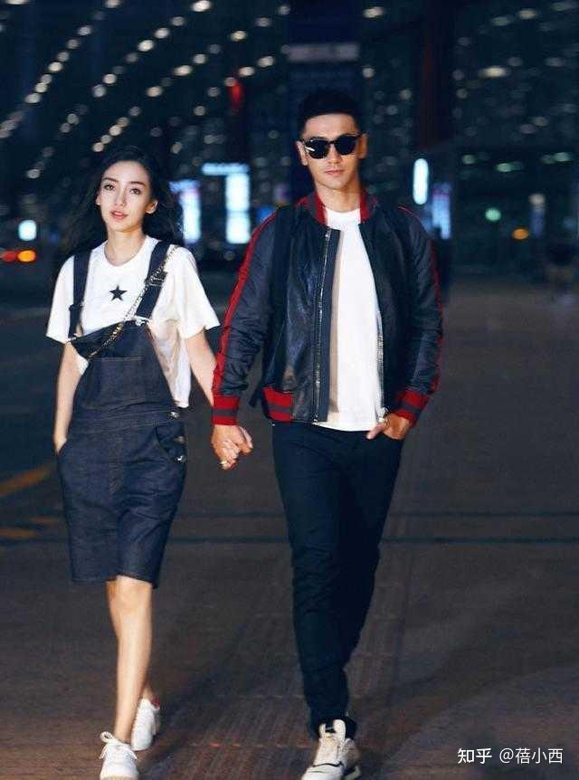 angelababy和黄晓明太虐了都穿休闲装走机场真好看