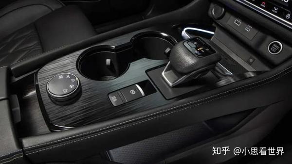 2021款日产奇骏内饰,东风日产奇骏2021款 抢先看2021款日产奇骏内饰外观值得称赞