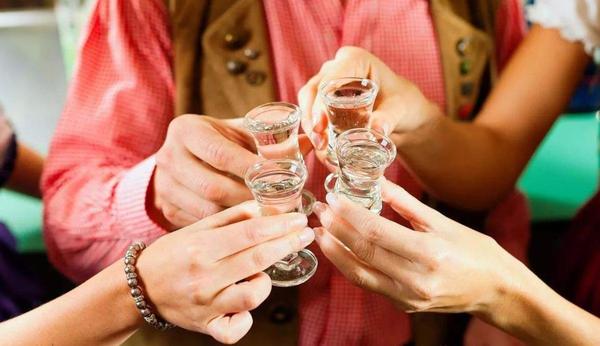 全国各省人的喝酒习惯,你属于哪一种?