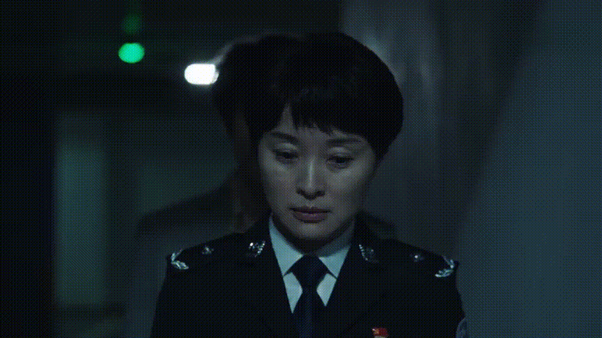 今天又是给吴越大姐姐跪了的一天 演的真的很生动 截了gif,不知道
