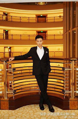 中国"穿西装打架最帅的男人"西装暴徒——内地功夫影星张晋