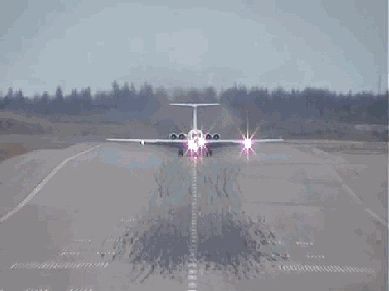 伊尔-62客机起飞