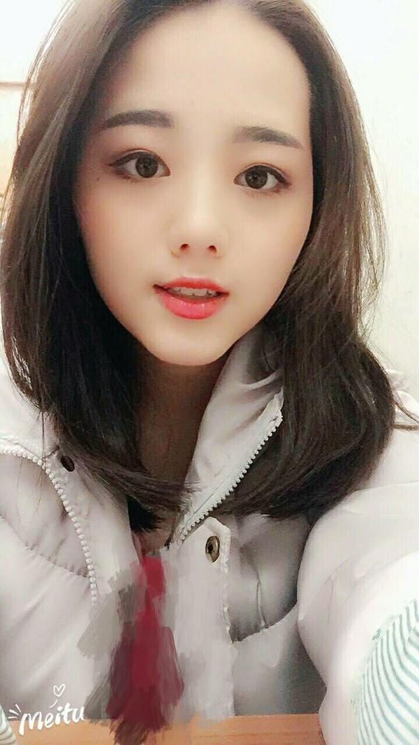 女朋友很漂亮是怎样的体验?