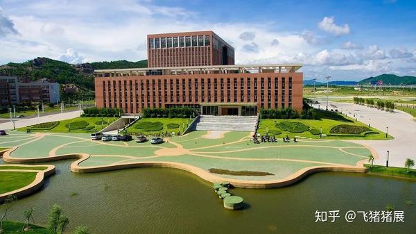 再见-广州大学华软软件学院