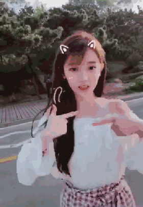怒刷3000条短视频后,我终于发现网红300万点赞的套路