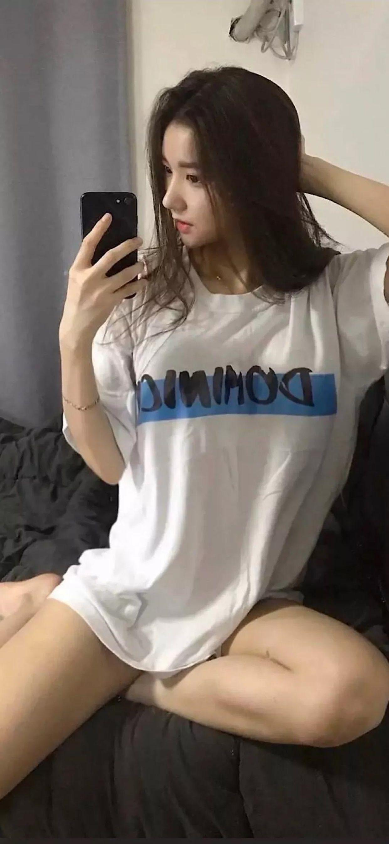 求一些比较骚气的壁纸