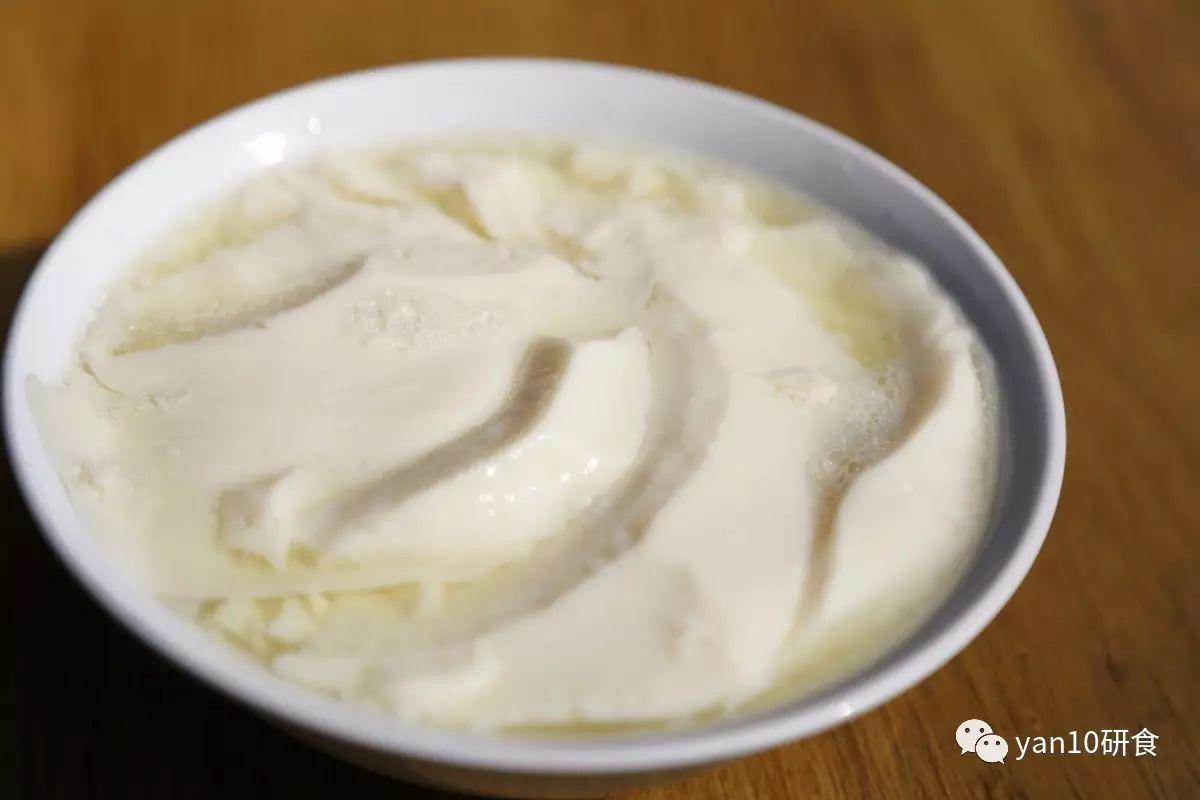 杏仁腐米面灯盏糕