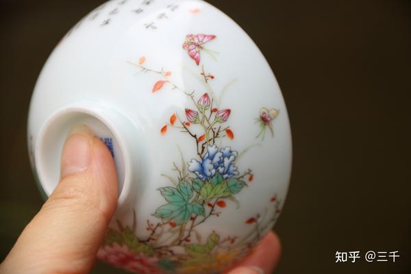 那些分不太清的釉上彩瓷{什么是粉彩?