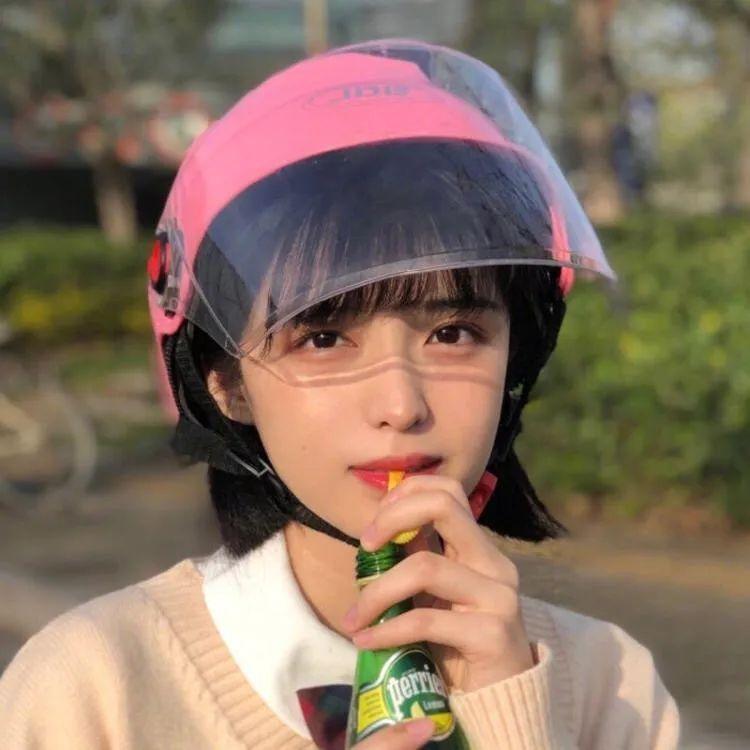 有没有干净元气的女生头像要真人