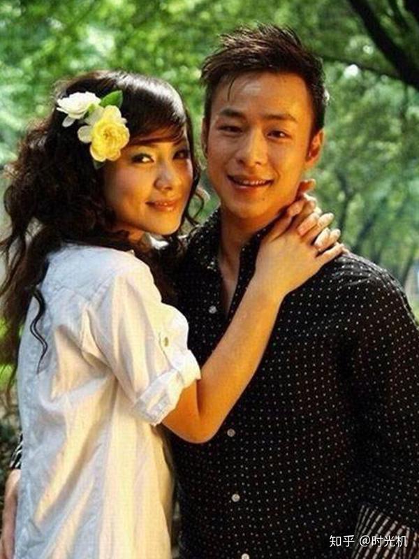 三嫂黄菲缺席外来媳妇本地郎20周年庆,原因是同《战狼