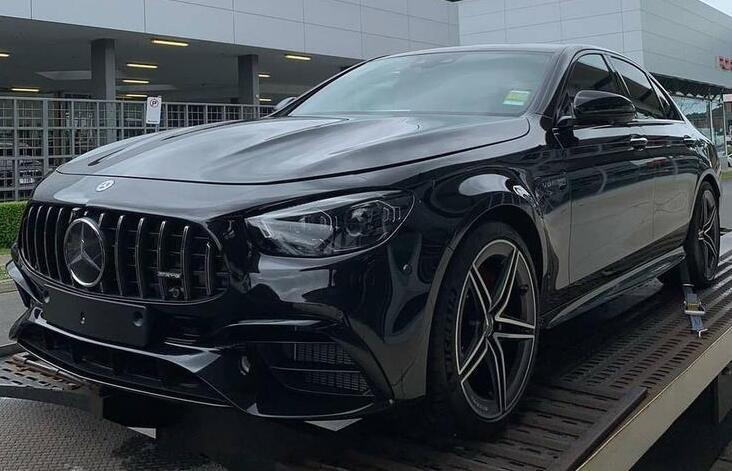 奔驰AMG C 63 S,奔驰E400Coupe 新款奔驰amge63s海外实拍搭载40t发动机