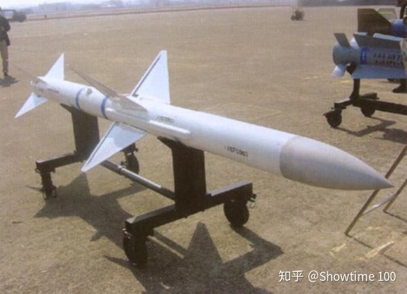 aim-7e"麻雀"半主动雷达制导空对空导弹