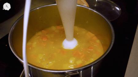 万圣节挖掉的肥肠肉,教你轻松解锁三种用火碱煮南瓜好吗图片