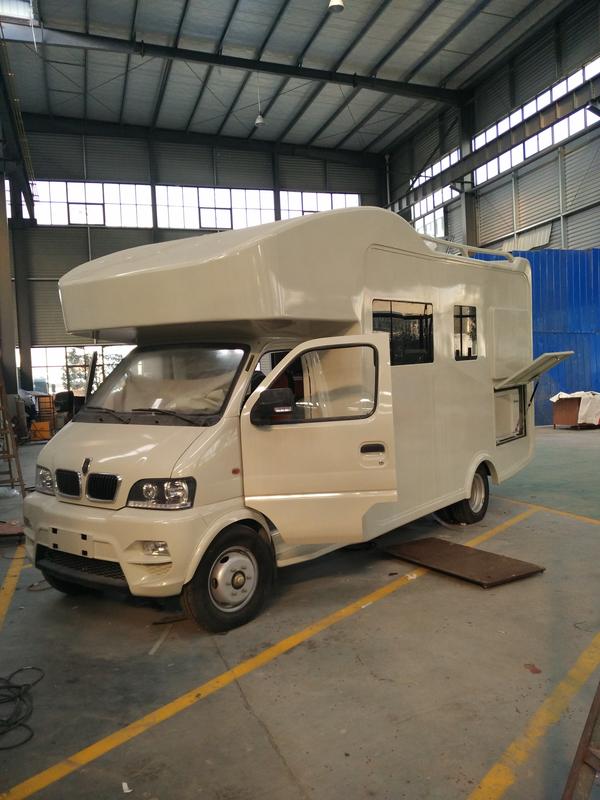 自行式a型房车需要a1驾照才能开.这个和多少钱的房车关系不大.