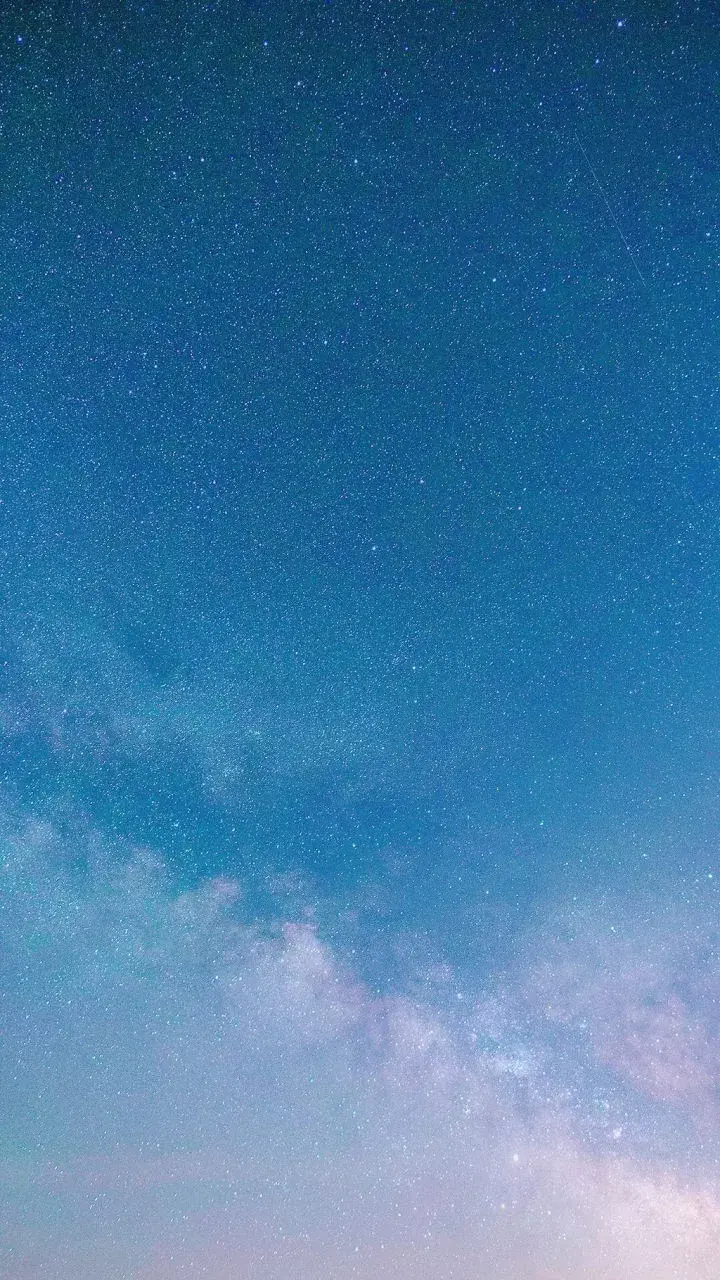 有星空云朵壁纸吗