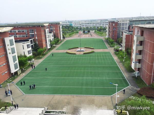 在上海南汇中学就读是一种怎样的体验?