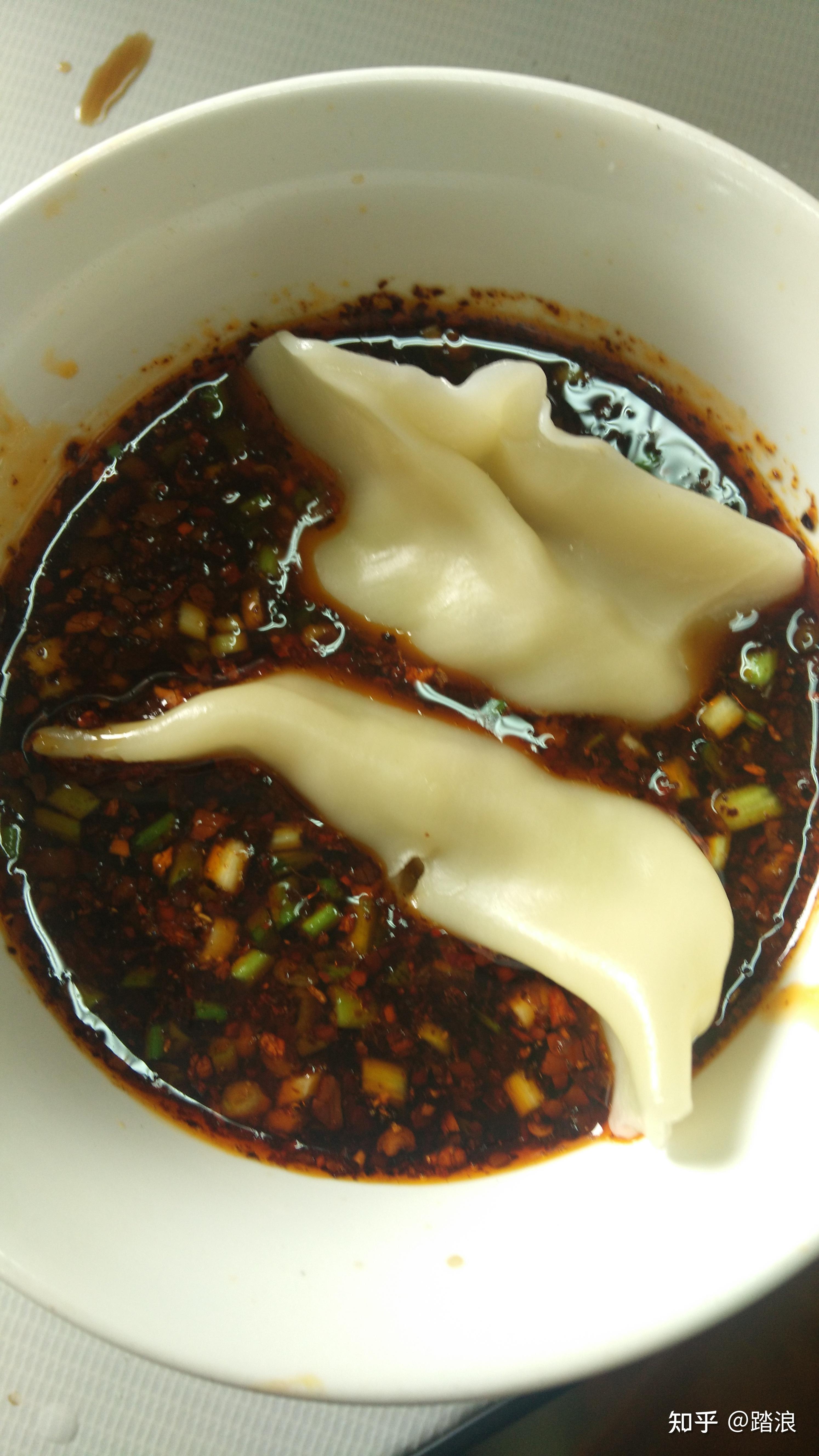 成都名小吃钟水饺的做法