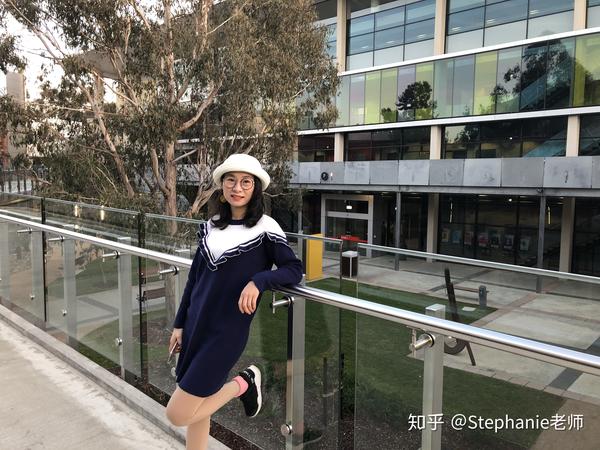 stephanie老师在迪肯大学