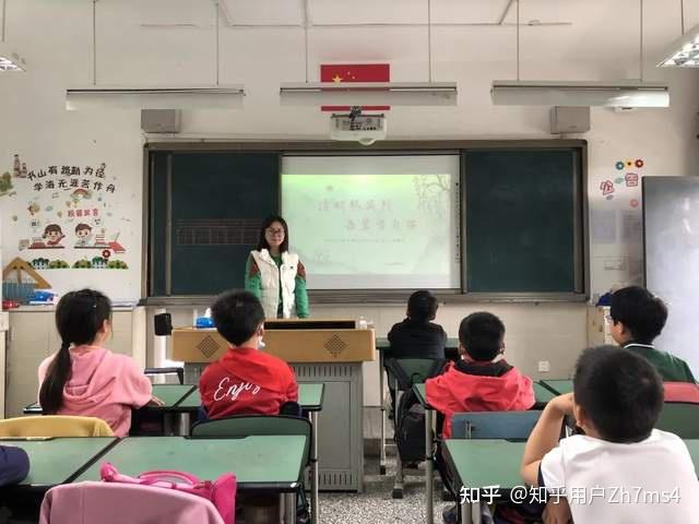 锦江小学动态丨清明祭英烈吾辈当自强