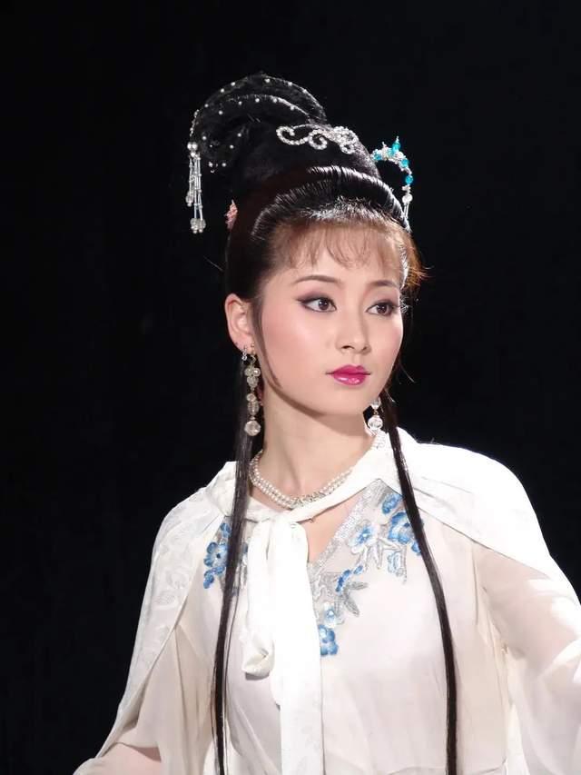 从女驸马到红楼梦黄梅戏为何如此经典