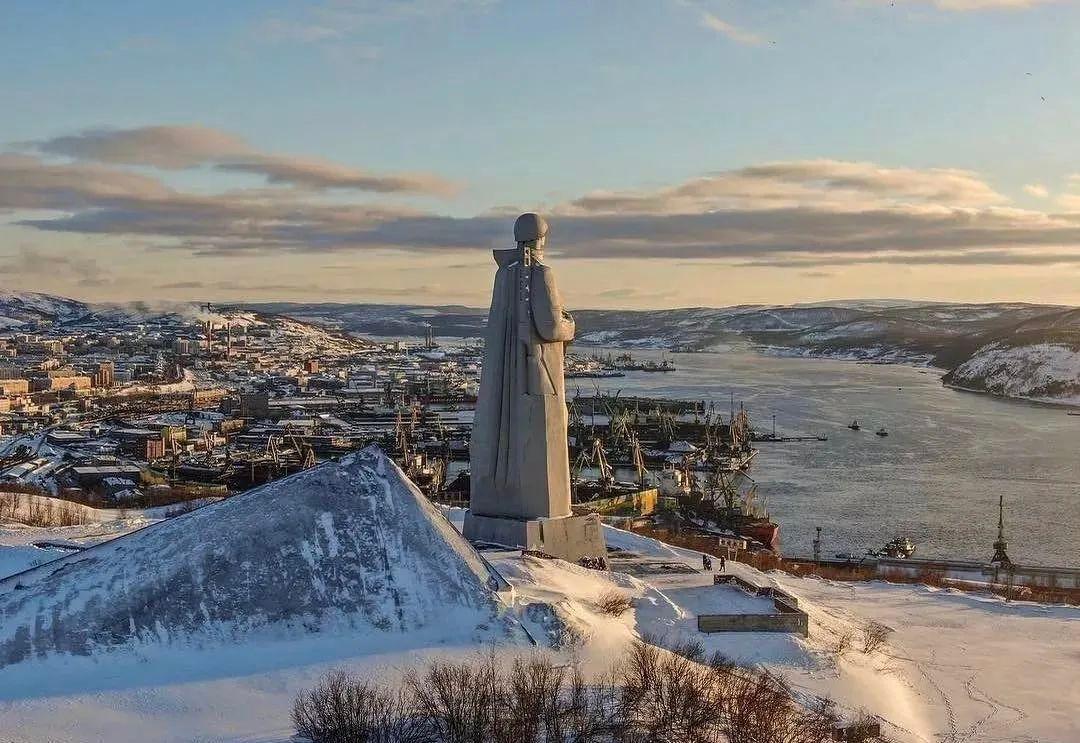 有北欧的雪国氛围感壁纸吗?