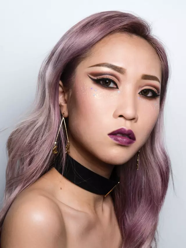 欧美眼妆教程中国有嘻哈掀起了亚洲女孩的欧美妆容梦