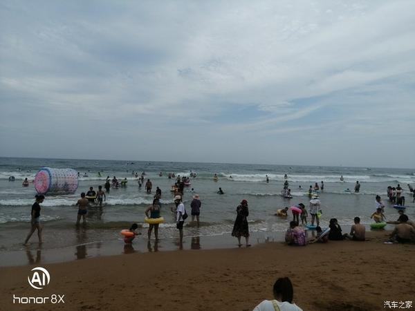 也算是网红地,金沙滩公园海水浴场