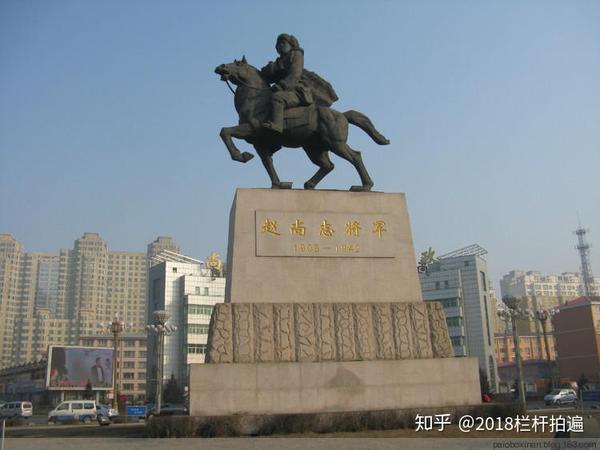 哈尔滨尚志市抗日英雄赵尚志雕像