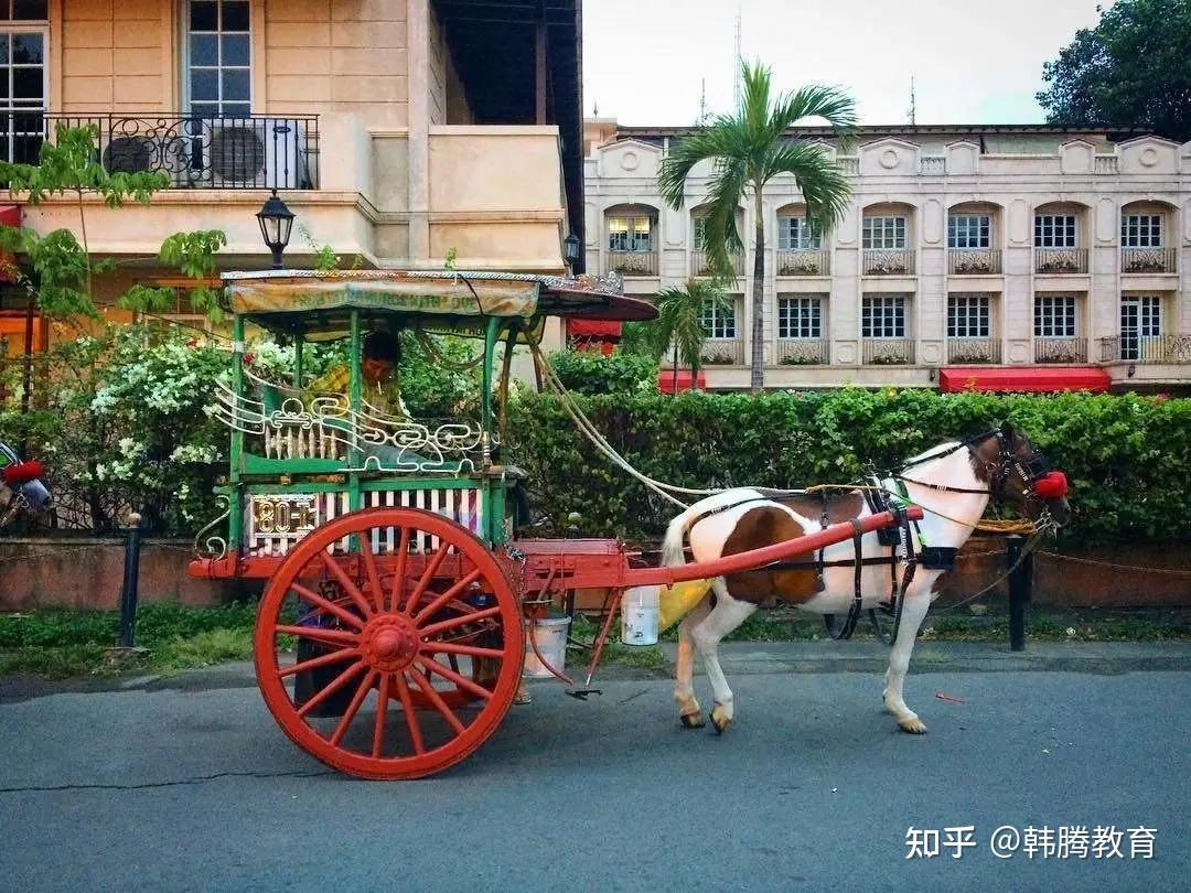 乘坐kalesas这种交通工具的话,记得乘坐马车前一定要和司机谈好价位哦