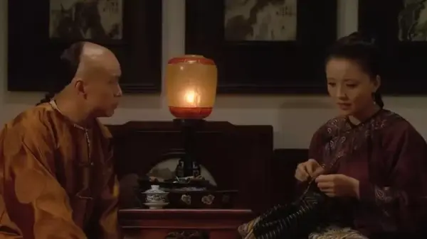 《甄嬛传》,苏培盛与崔槿汐交好,后期投靠甄嬛,也是因雍正待他没有情