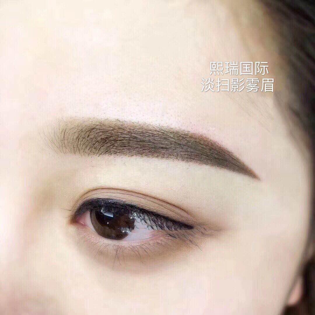 眉毛做完为什么发蓝